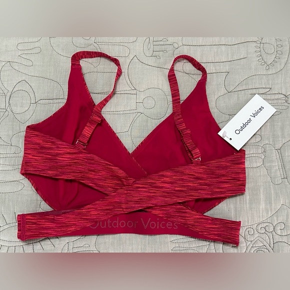 NWT Outdoor Voices Flow Low Coverage Bra XS Rose Garden - Picture 4 of 6